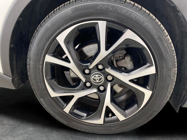 Used Toyota C-HR 2022 for sale - 76264272: Photo 32