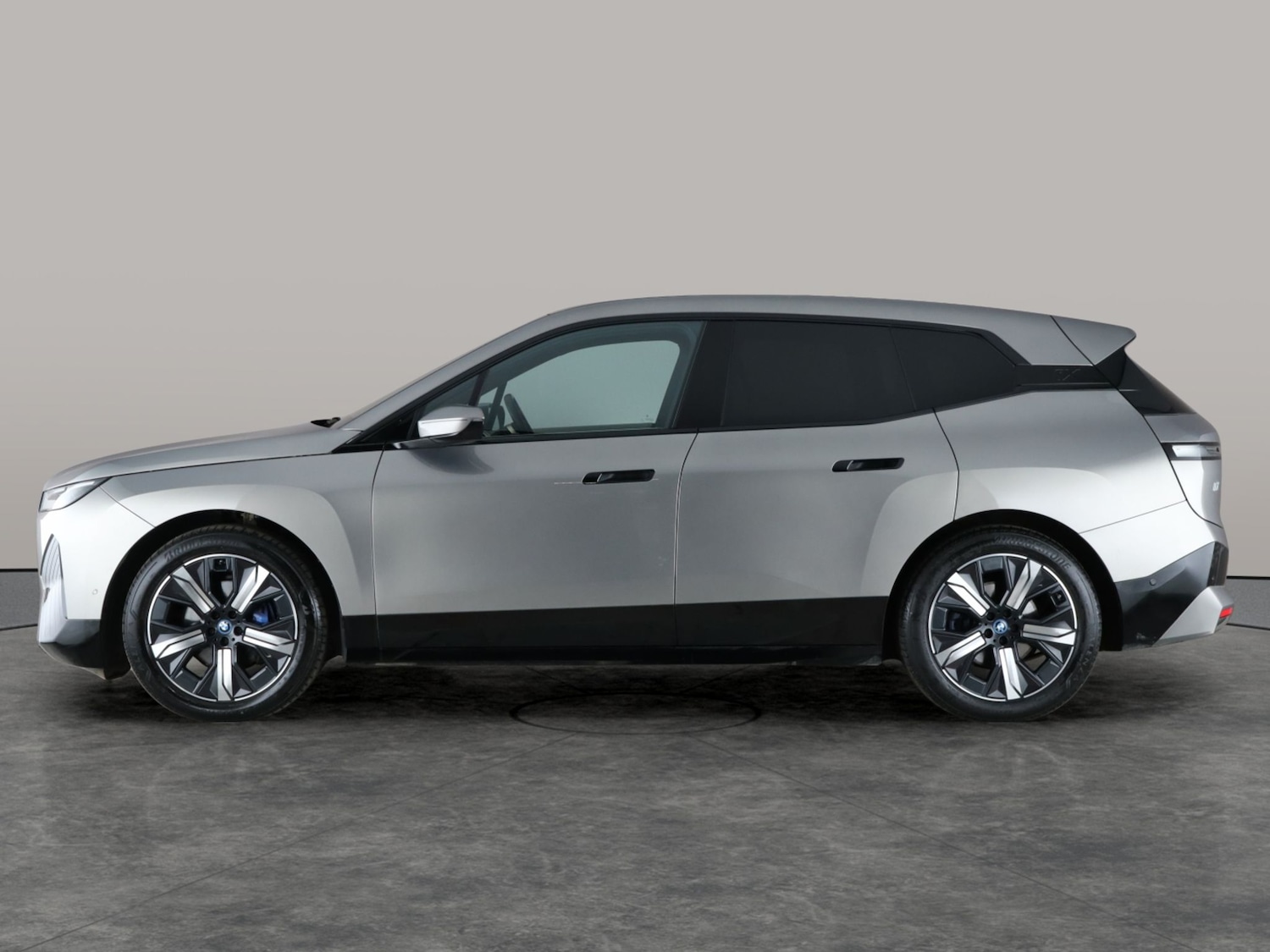 Used BMW iX 2024 for sale - 76835219: Photo 13