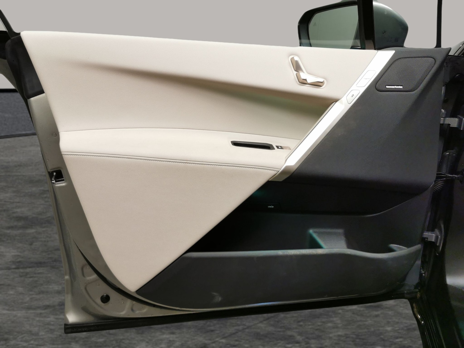 Used BMW iX 2024 for sale - 76835219: Photo 26