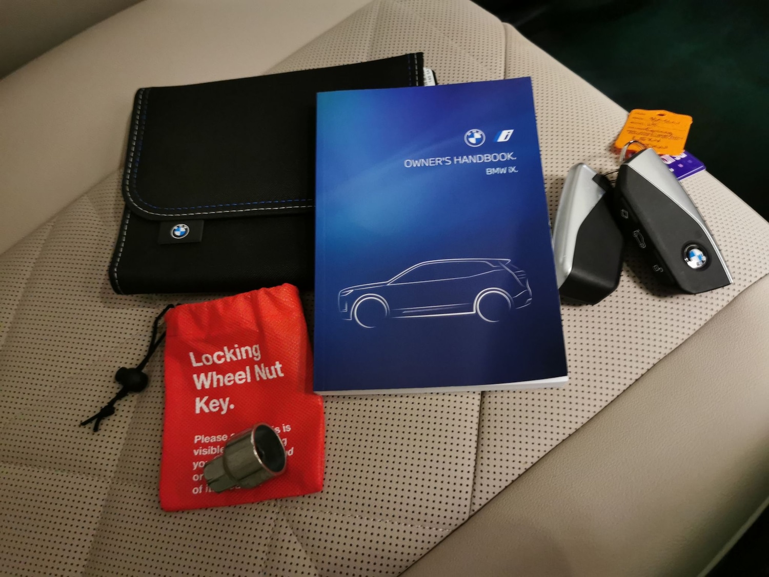 Used BMW iX 2024 for sale - 76835219: Photo 31