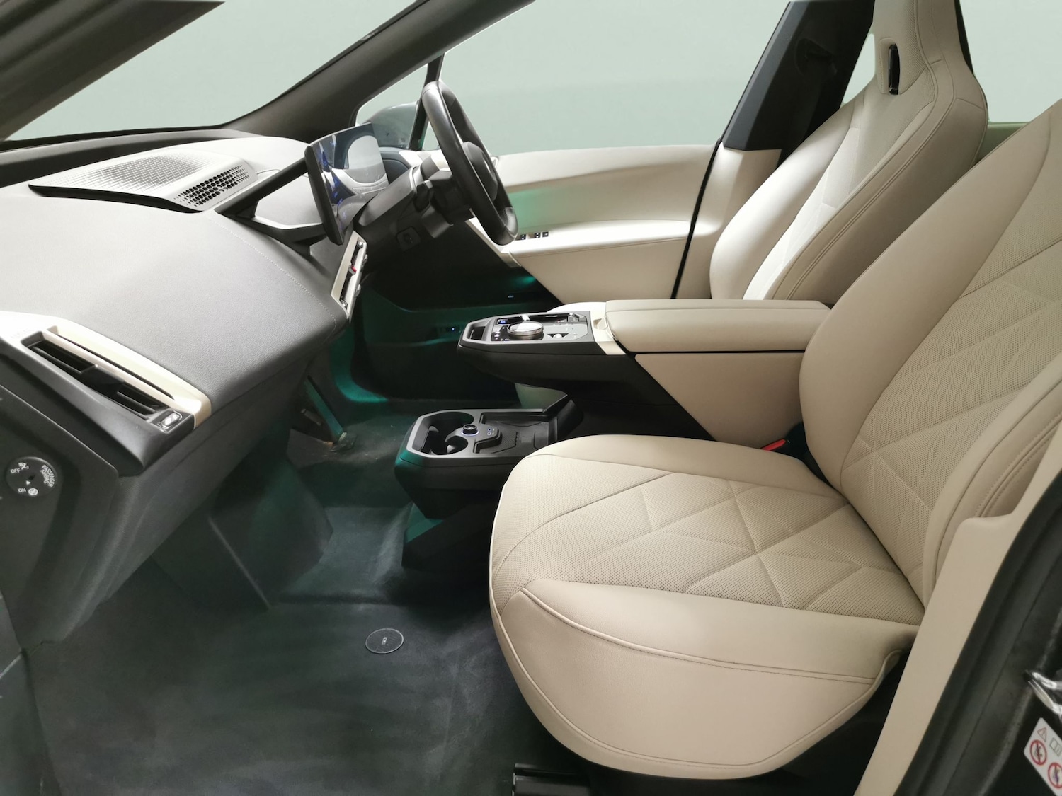 Used BMW iX 2024 for sale - 76835219: Photo 4