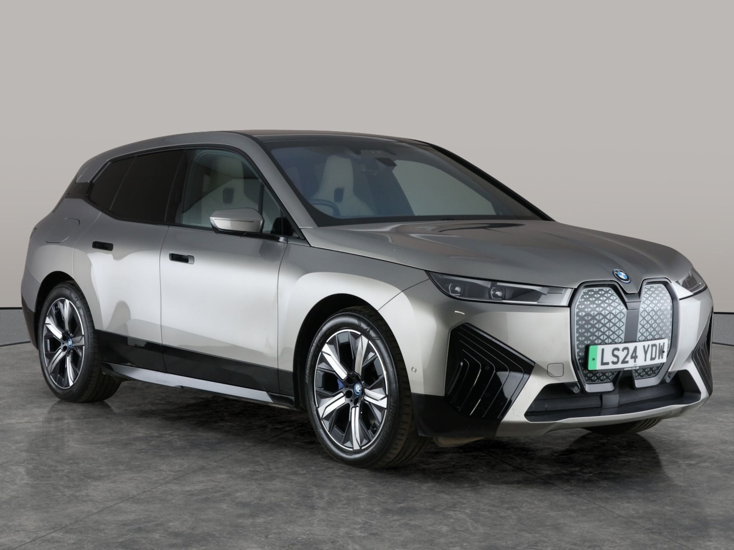 Used BMW iX 2024 for sale - 76835219: Photo 8