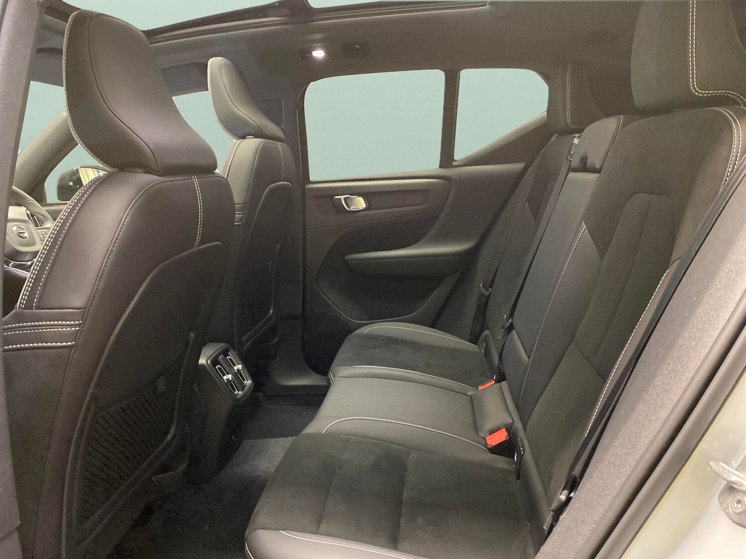 Used Volvo XC40 2022 for sale - 78037073: Photo 27