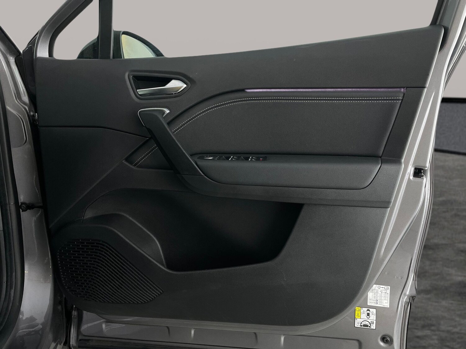 Used Renault Captur 2023 for sale - 78159614: Photo 31