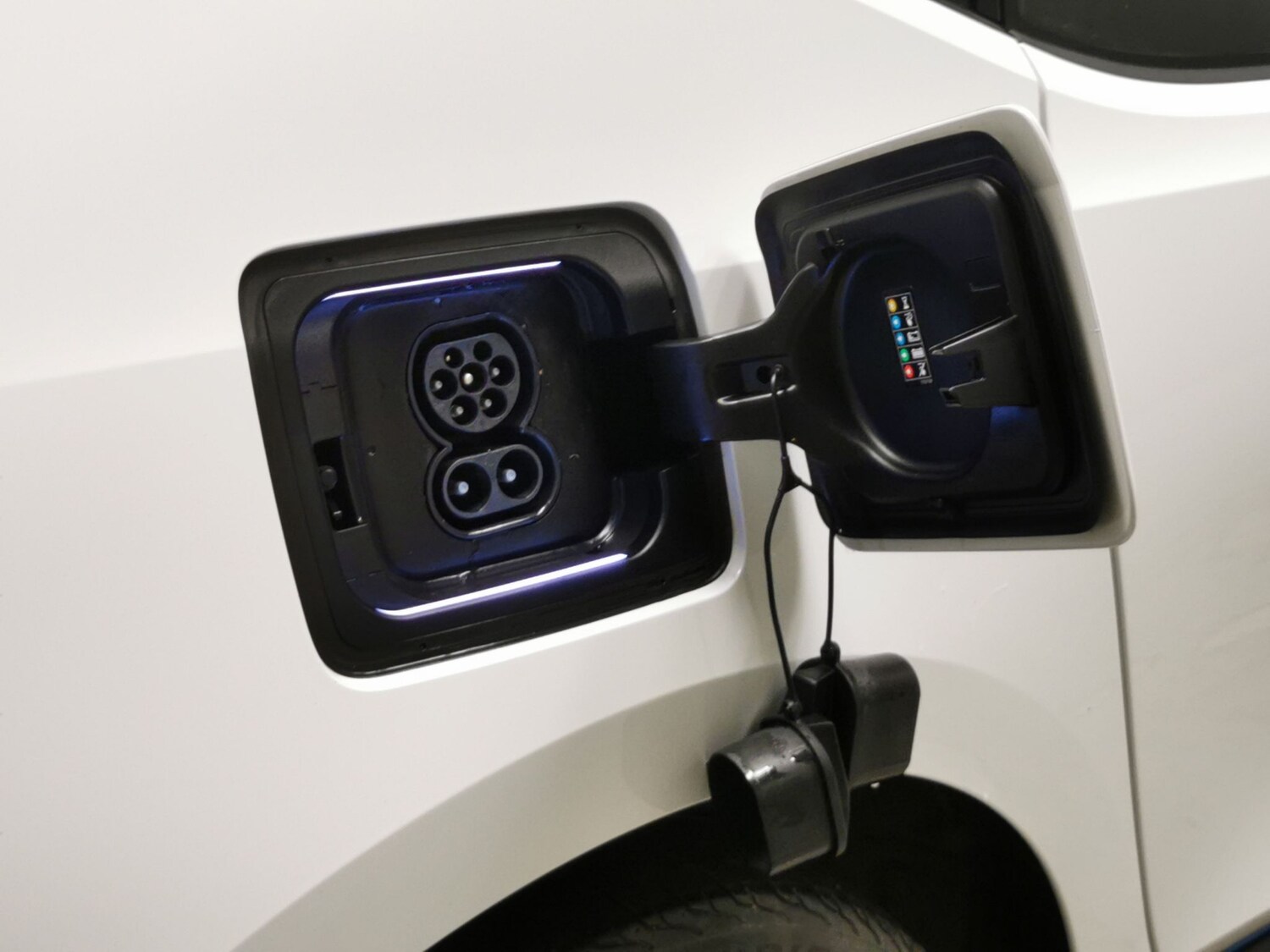 Used BMW i3 2020 for sale - 77810657: Photo 31