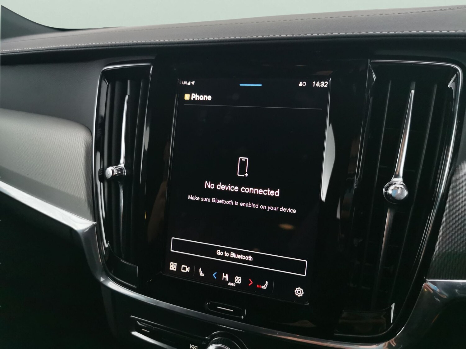 Used Volvo S90 for sale - 77360916: Photo 20