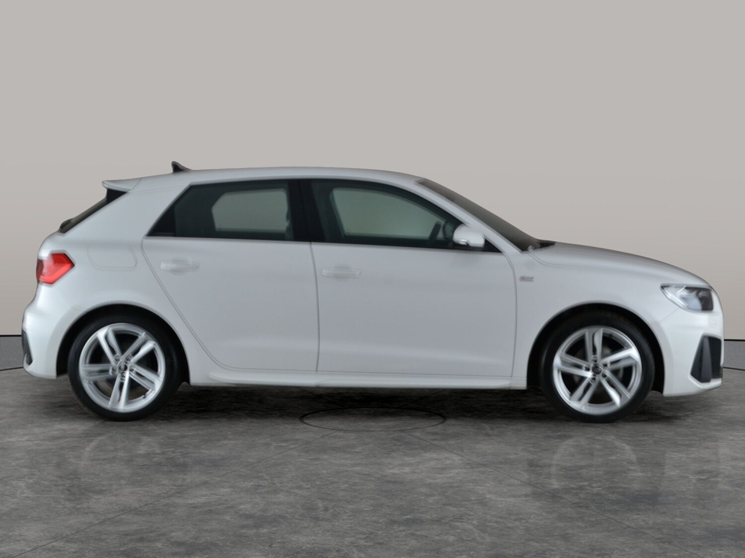 Used Audi A1 2022 for sale - 77648524: Photo 8