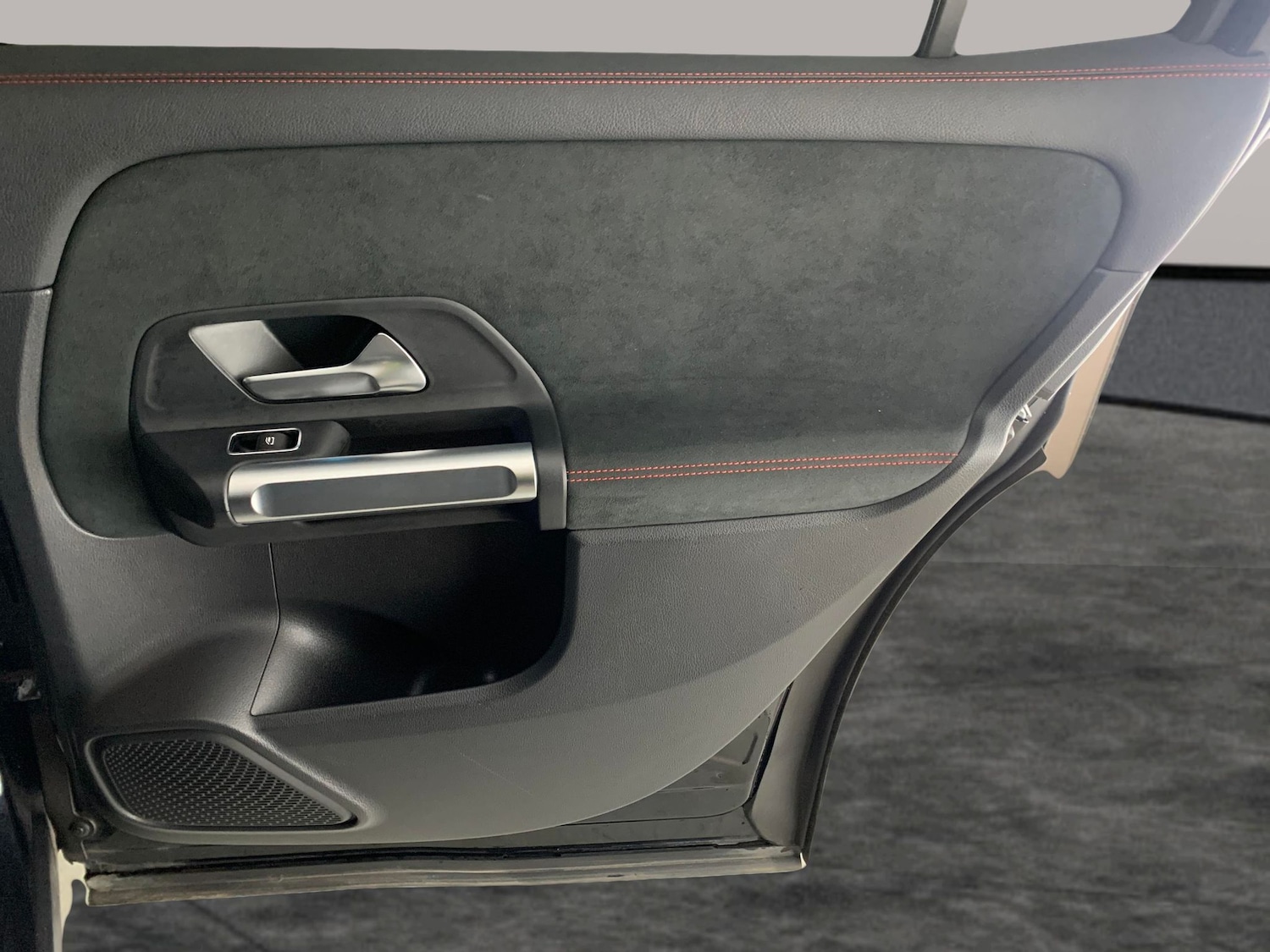 Used Mercedes-Benz EQB 2022 for sale - 76487736: Photo 31