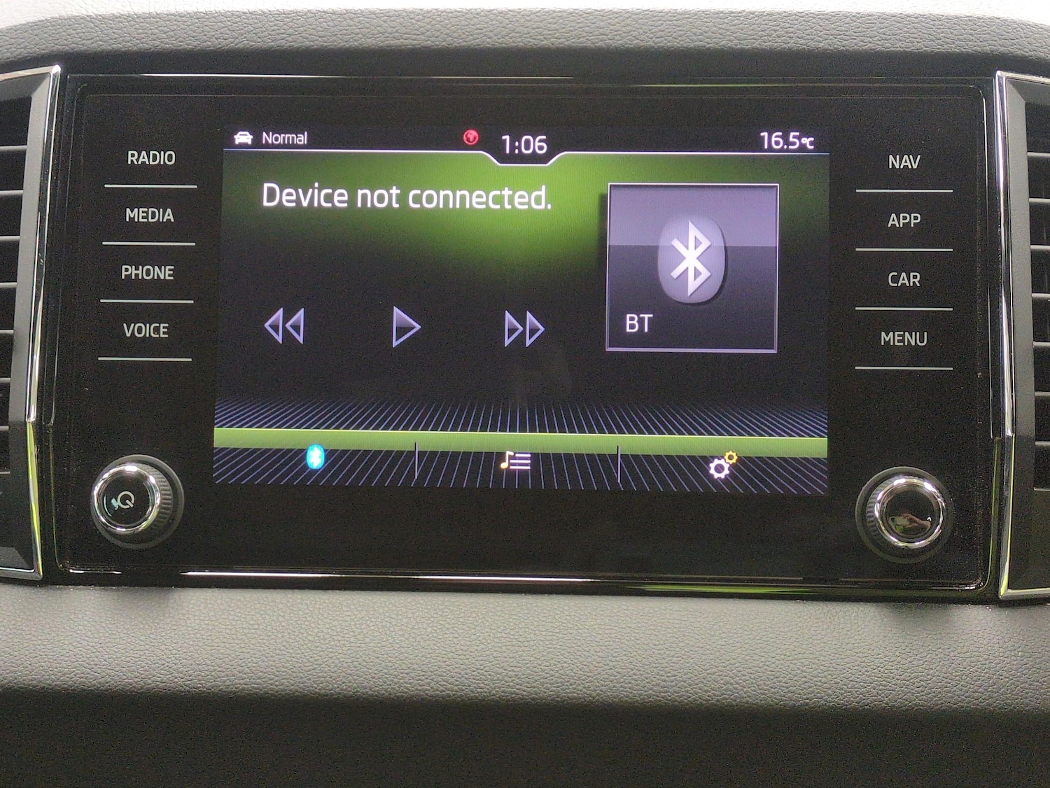 Used Skoda Karoq 2019 for sale - 76719908: Photo 16