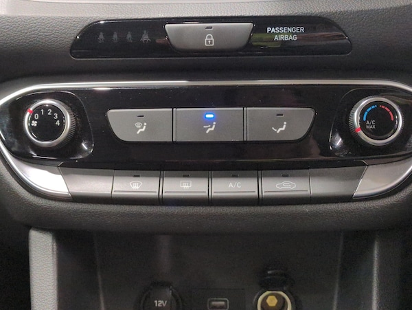 Used Hyundai i30 2022 for sale - 76310241: Photo 21