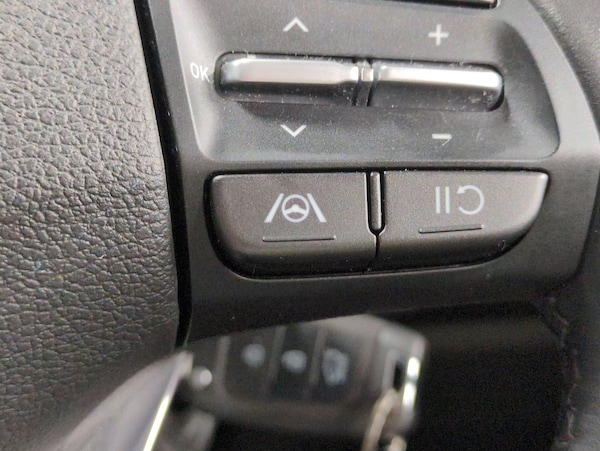 Used Hyundai i30 2022 for sale - 76310241: Photo 24