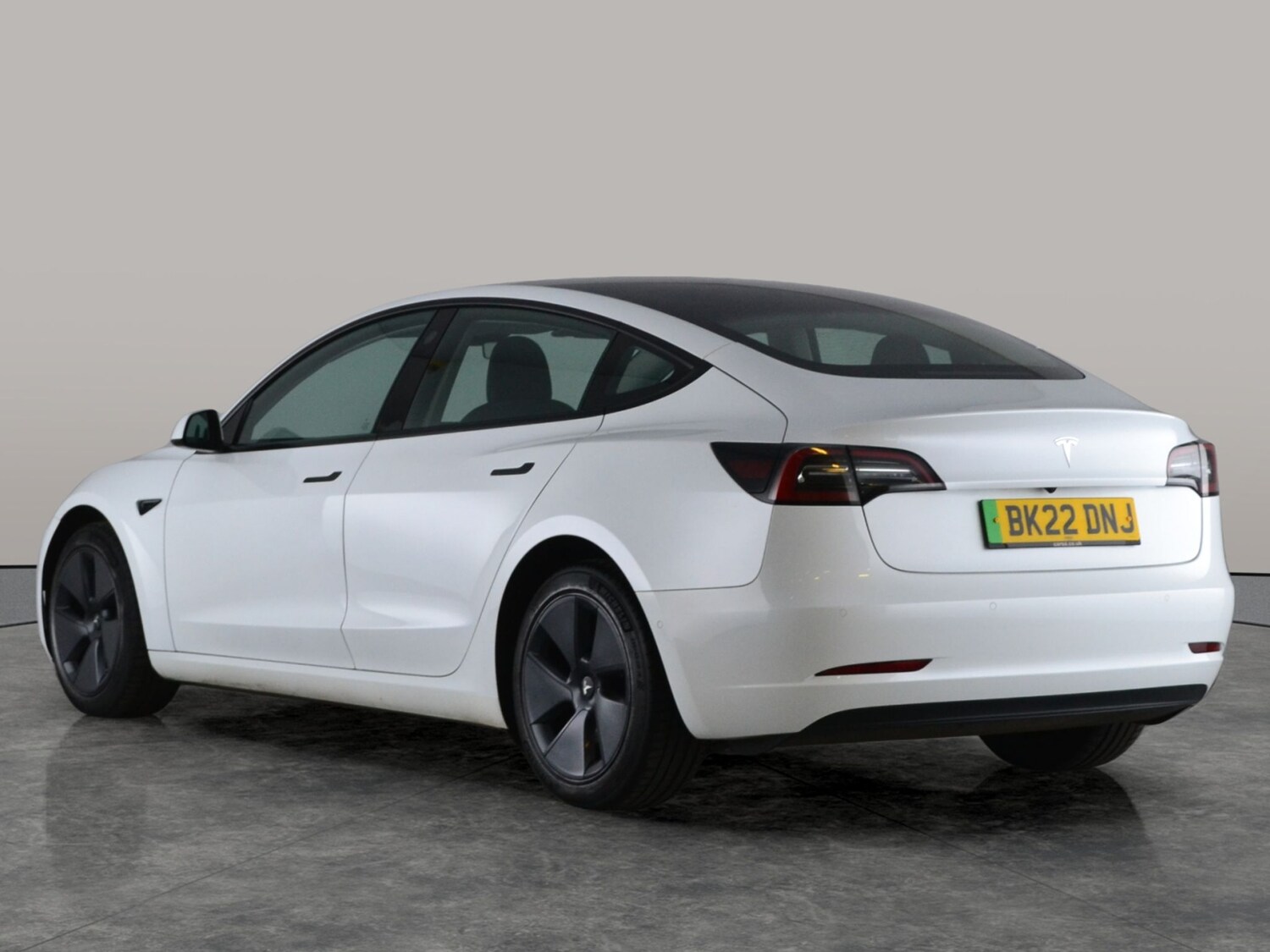Used Tesla Model 3 2022 for sale - 78137475: Photo 10