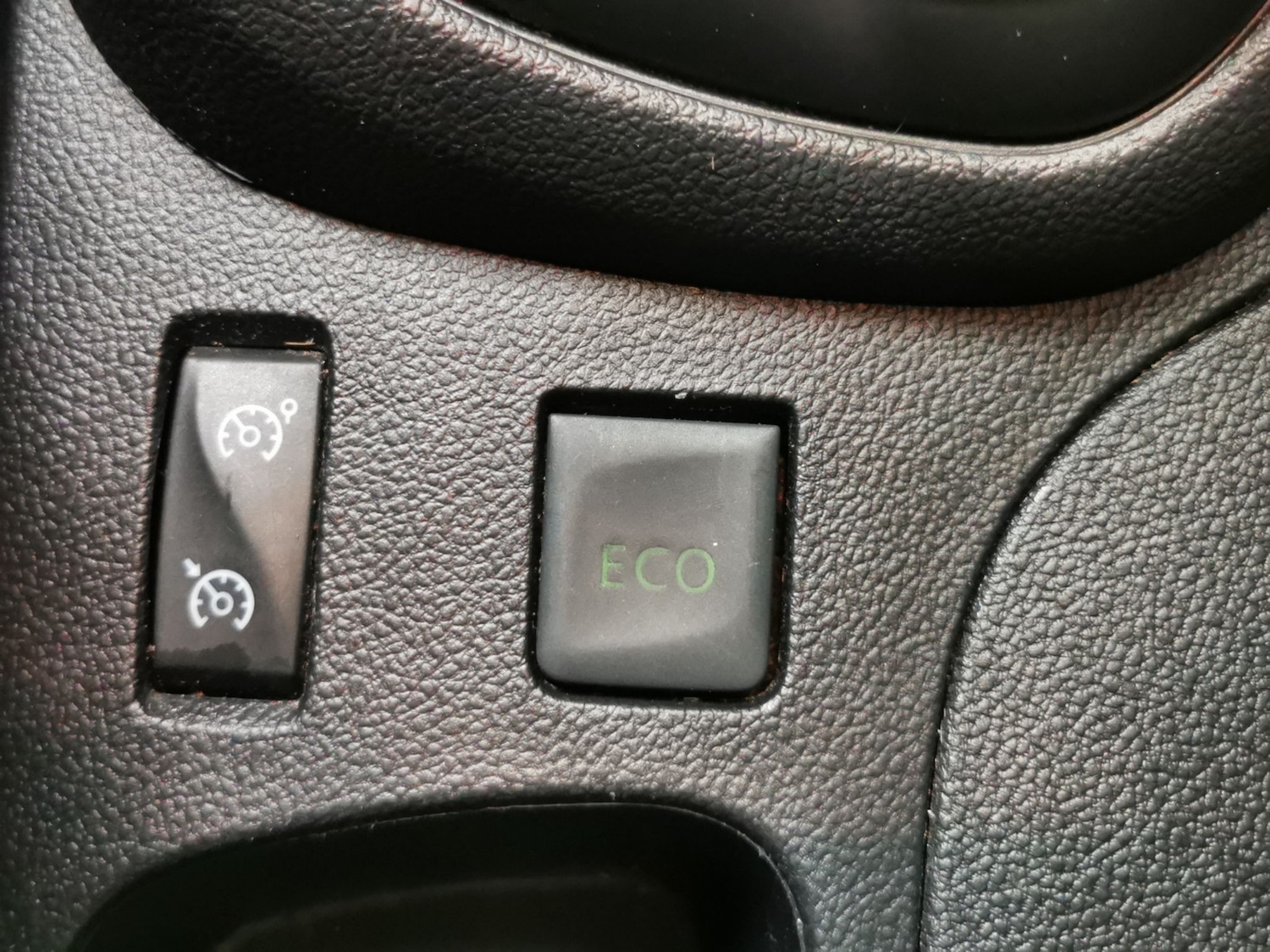 Used Renault Captur 2018 for sale - 76518384: Photo 15