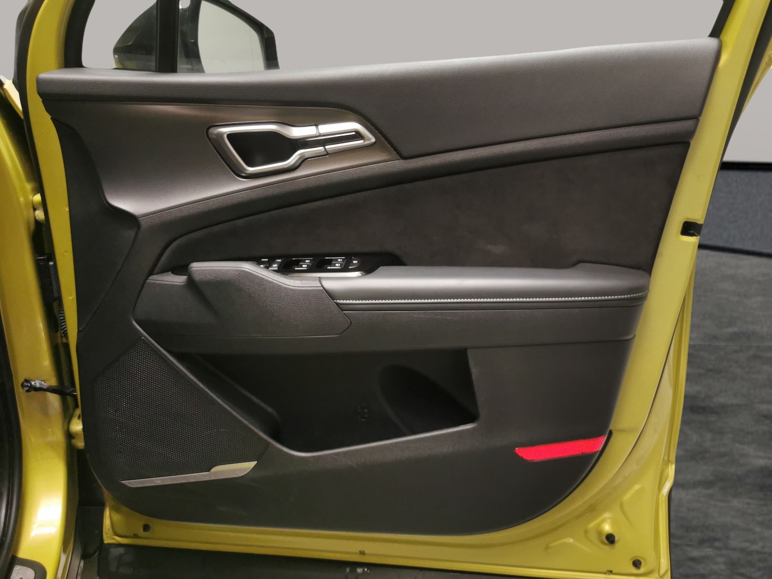 Used Kia Sportage 2023 for sale - 77988748: Photo 32