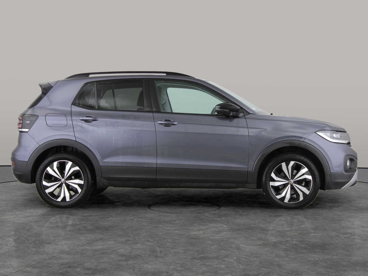 Used Volkswagen T-Cross 2022 for sale - 77138100: Photo 8