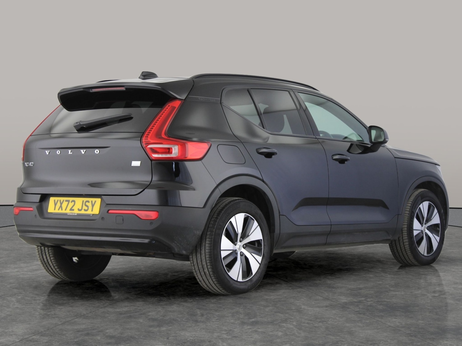 Used Volvo XC40 2022 for sale - 76159358: Photo 13