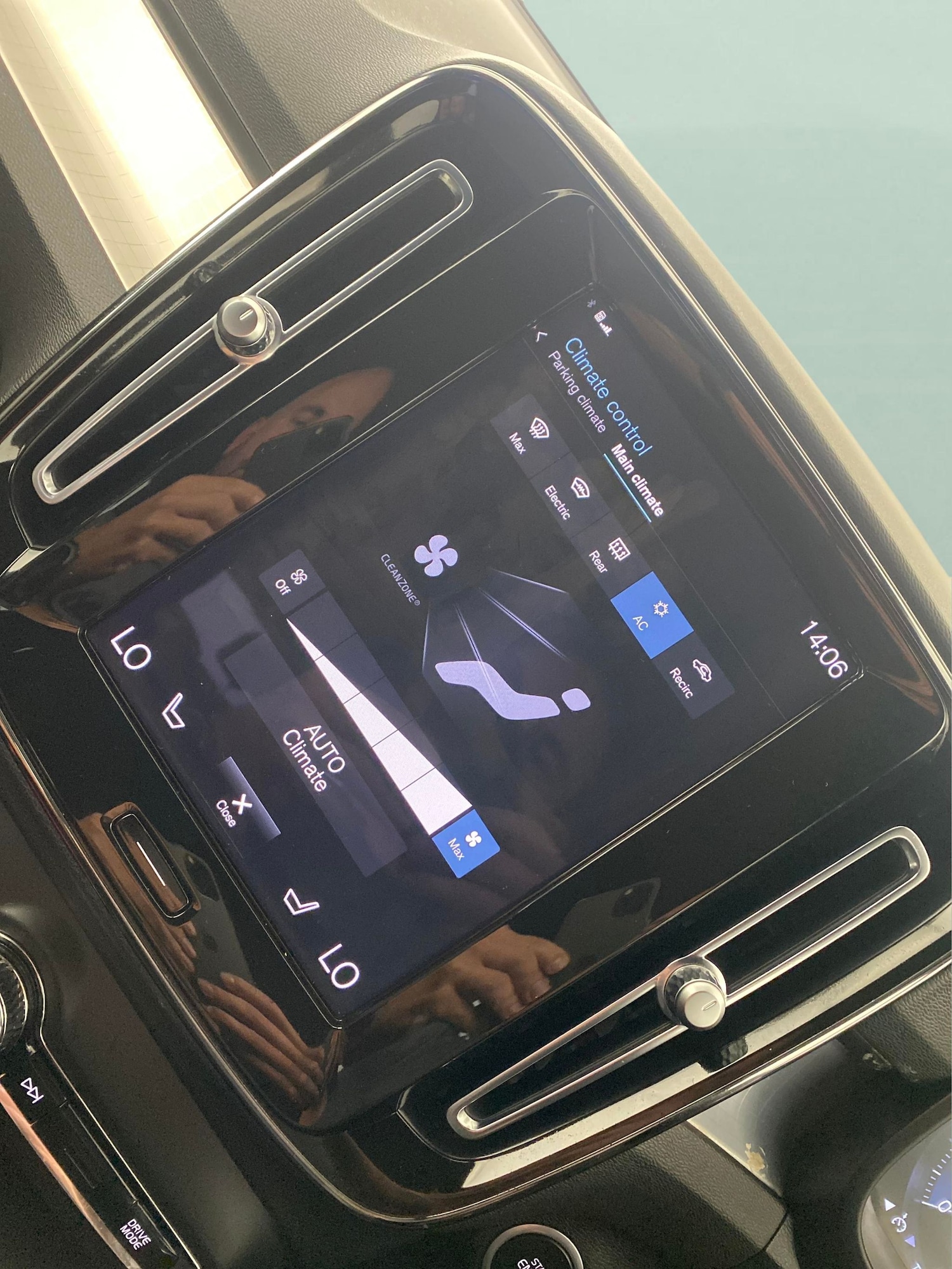 Used Volvo XC40 2022 for sale - 76159358: Photo 22