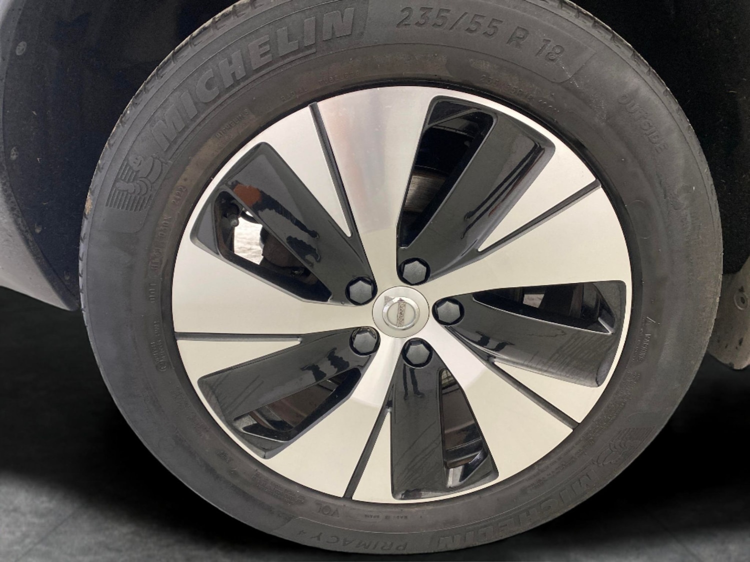 Used Volvo XC40 2022 for sale - 76159358: Photo 31