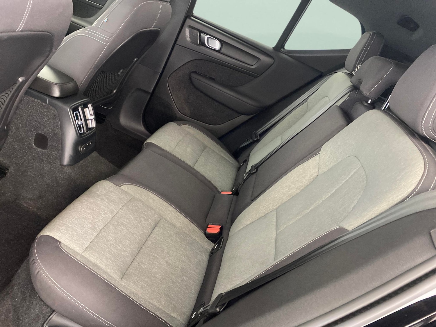 Used Volvo XC40 2022 for sale - 76159358: Photo 36
