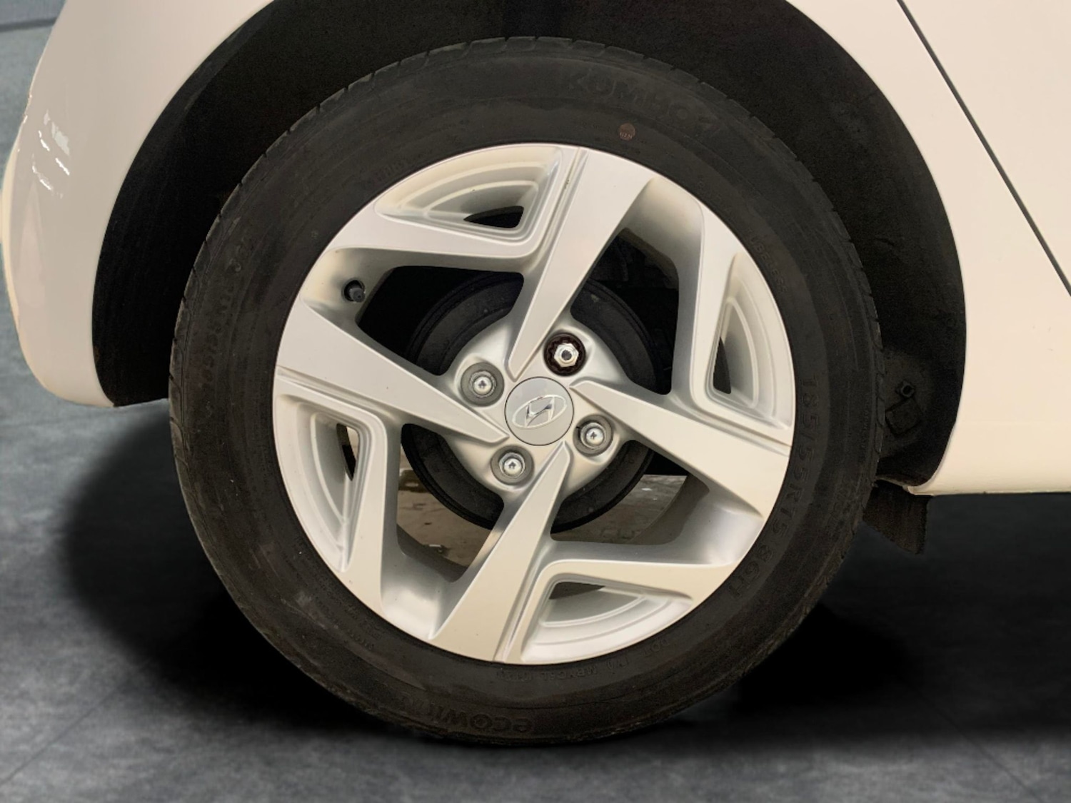 Used Hyundai i10 2022 for sale - 76373449: Photo 31