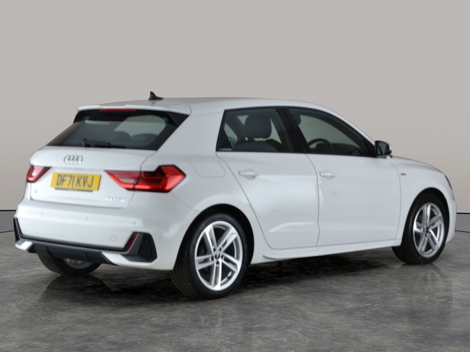 Used Audi A1 2022 for sale - 77786600: Photo 9