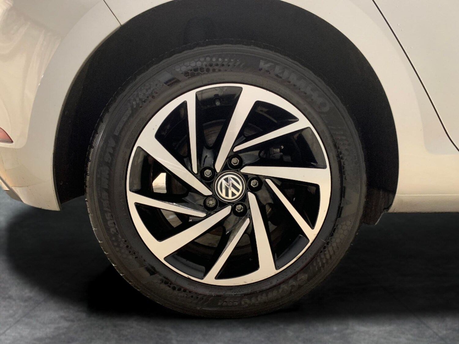 Used Volkswagen Golf 2020 for sale - 77829732: Photo 21