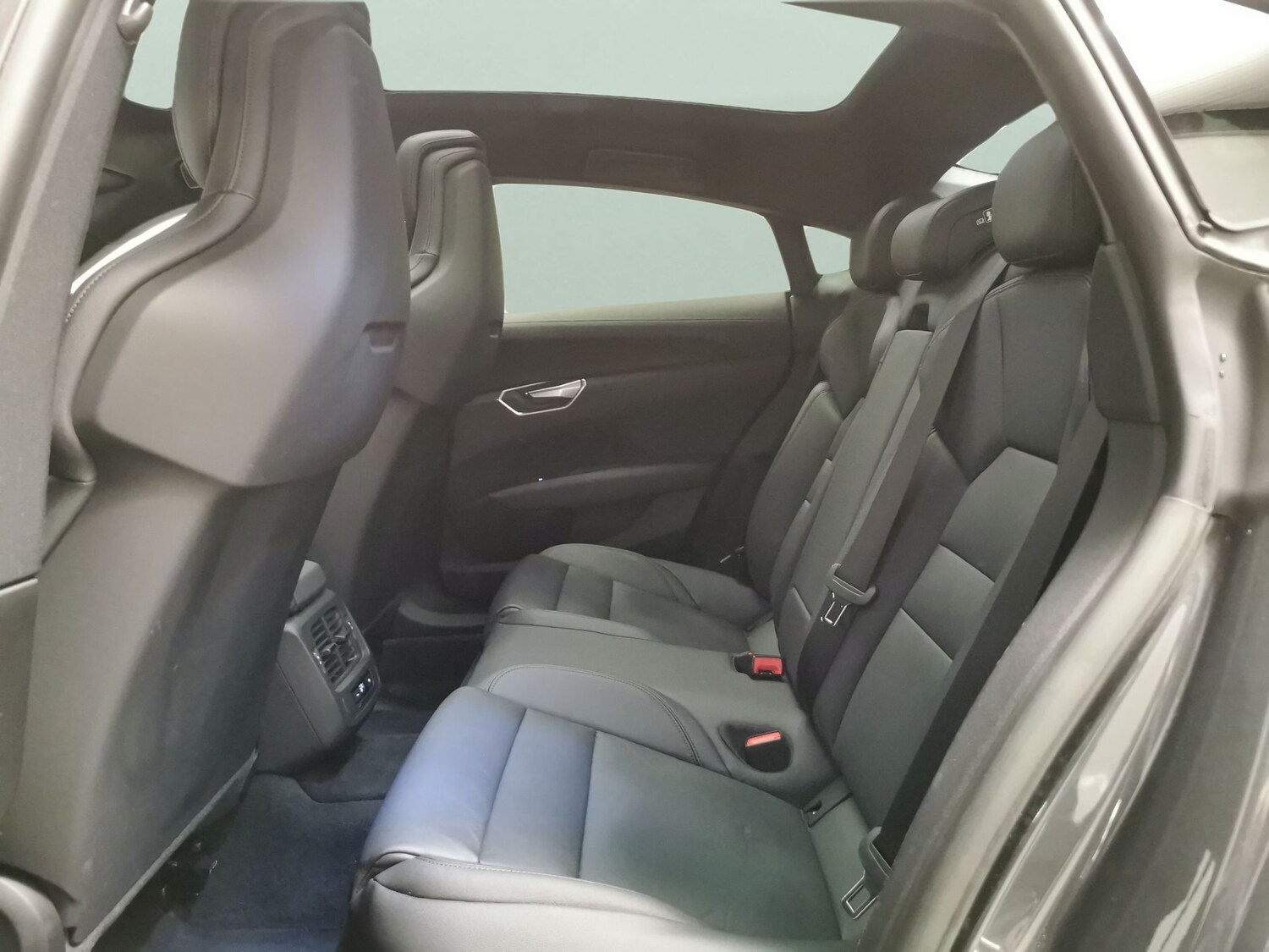 Used Audi e-tron GT 2022 for sale - 77347238: Photo 25