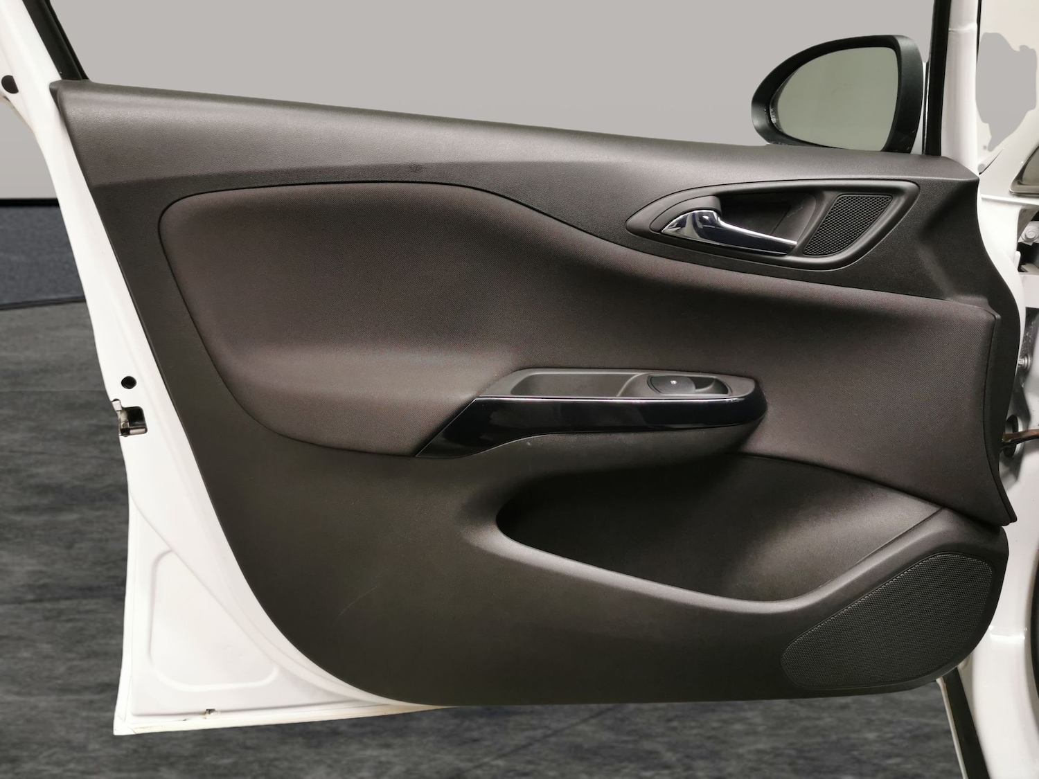 Used Vauxhall Corsa 2016 for sale - 77399414: Photo 25