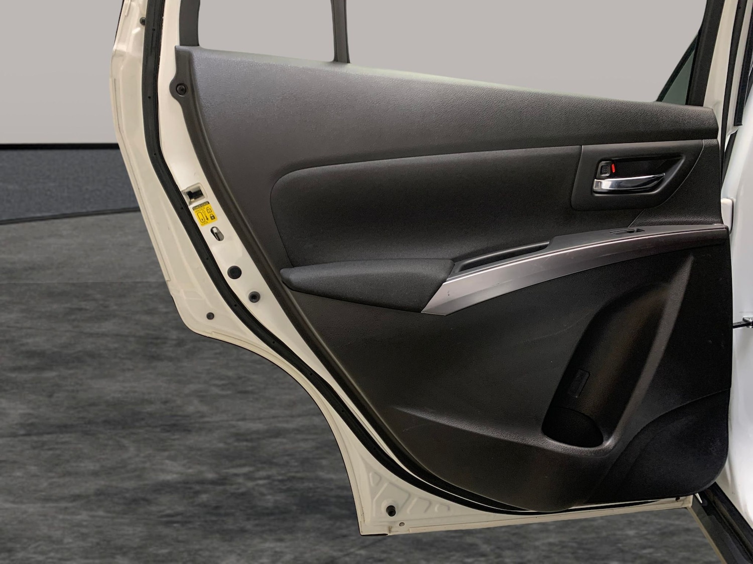 Used Suzuki SX4 S-Cross 2023 for sale - 78054050: Photo 25