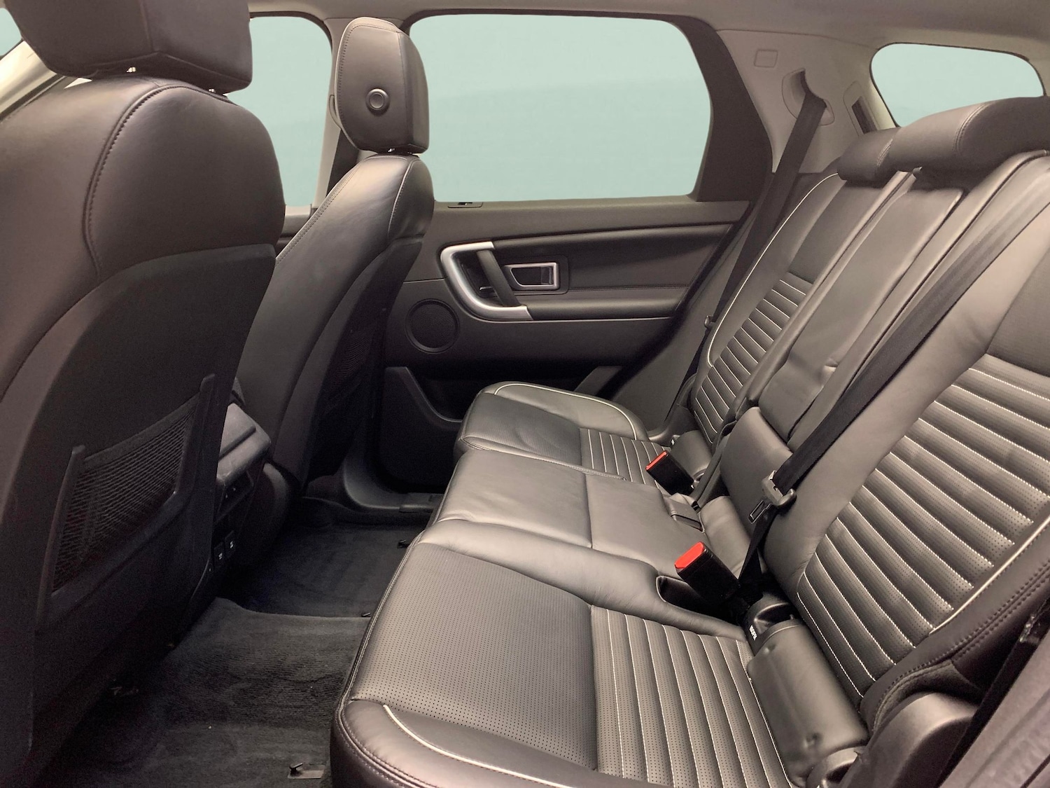 Used Land Rover Discovery Sport for sale - 76531998: Photo 28