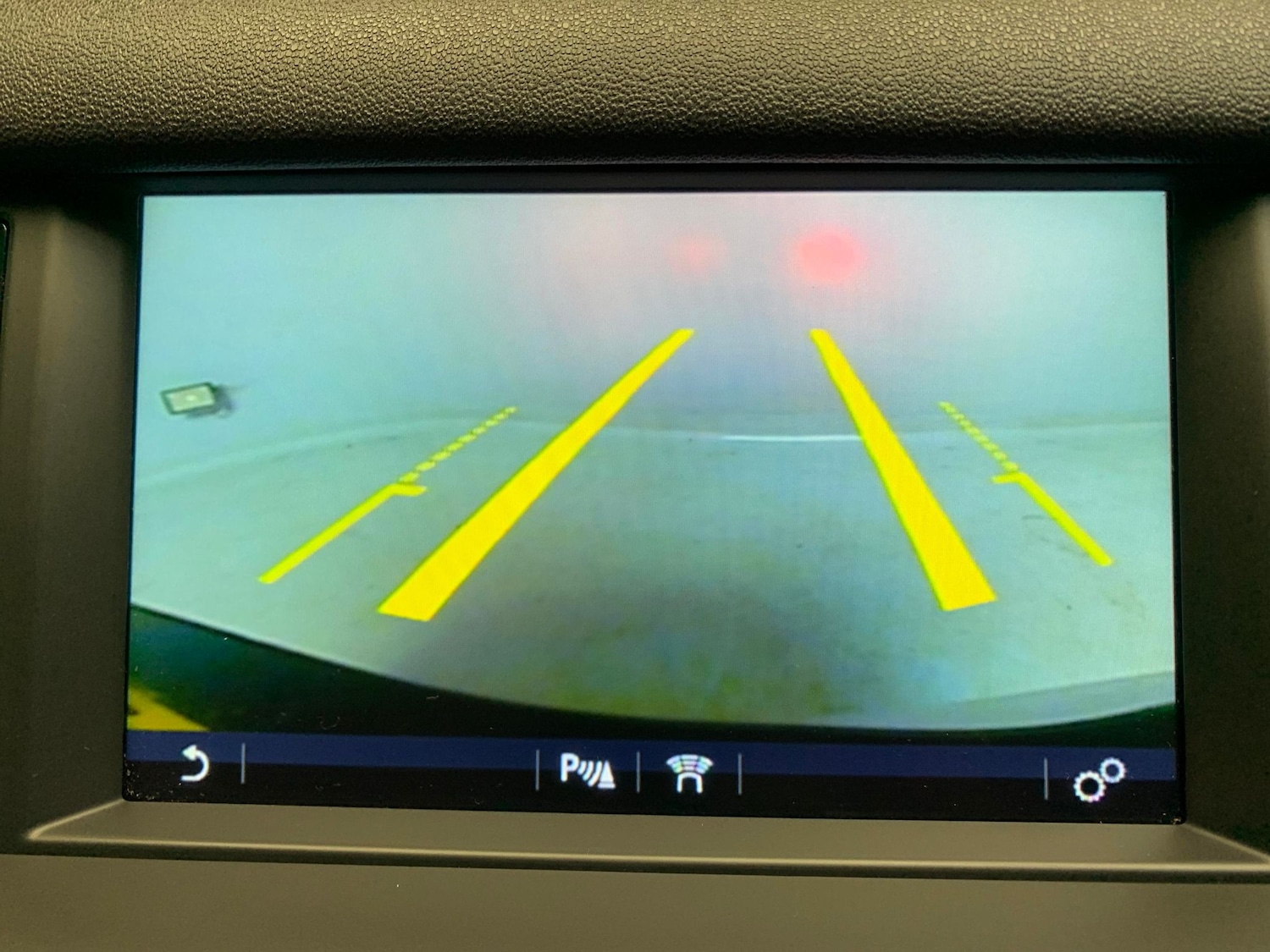 Used Land Rover Discovery Sport for sale - 76531998: Photo 6