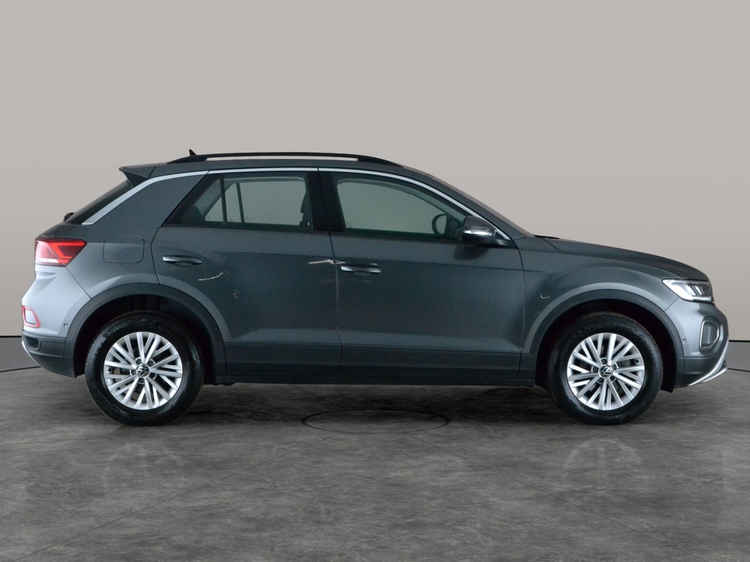 Used Volkswagen T-Roc 2023 for sale - 78199697: Photo 7
