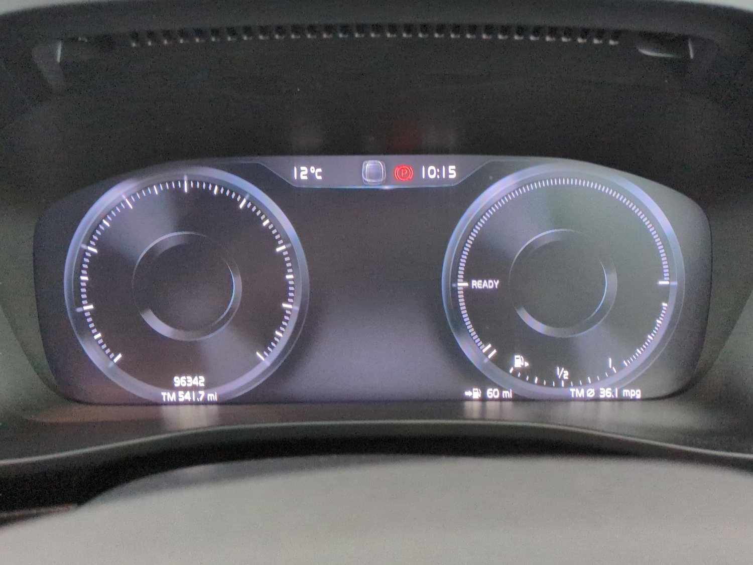 Used Volvo XC40 2021 for sale - 77025763: Photo 22