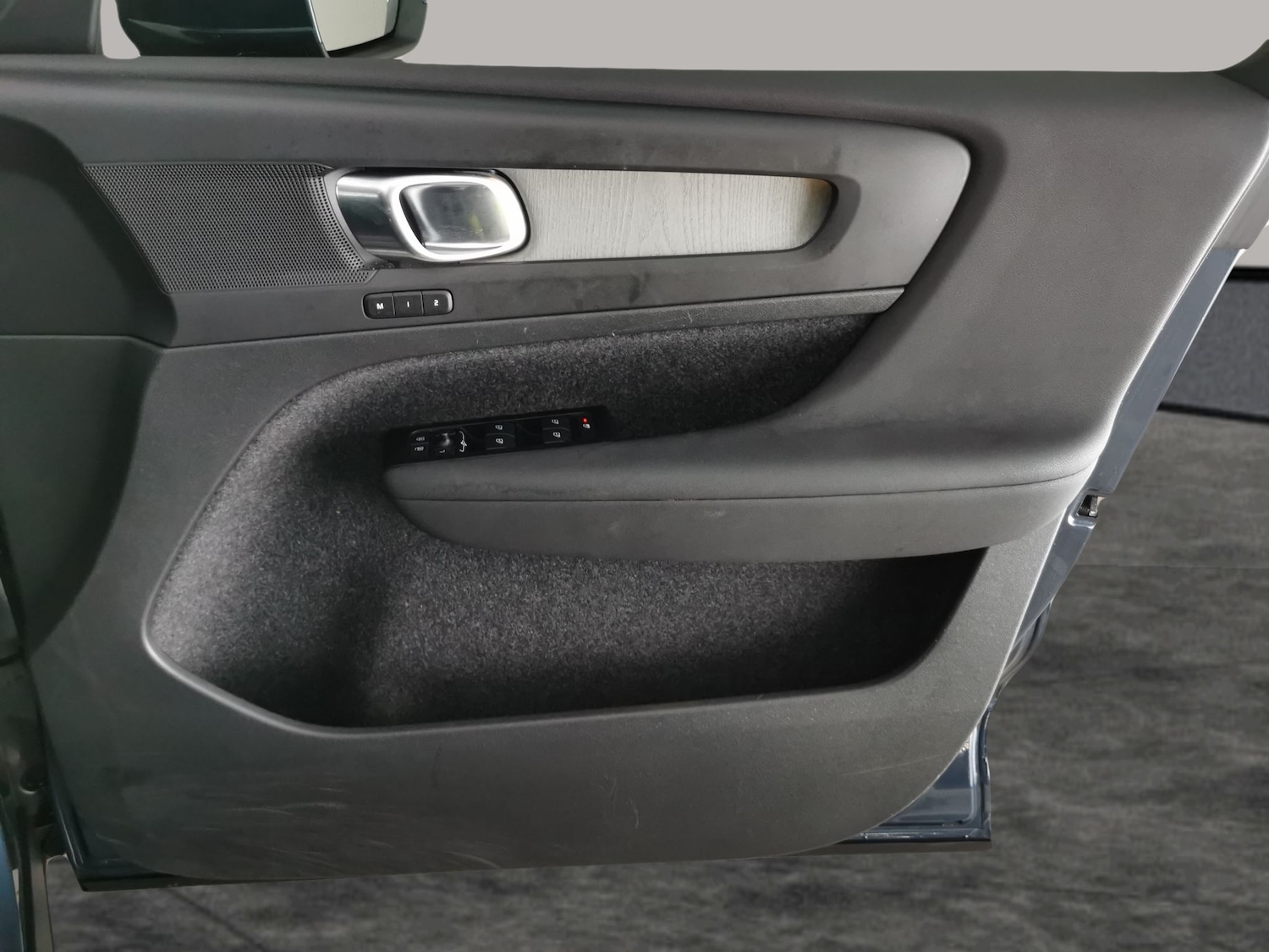 Used Volvo XC40 2021 for sale - 77025763: Photo 30