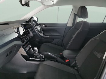 Used Volkswagen T-Cross 2022 for sale - 77542999: Photo