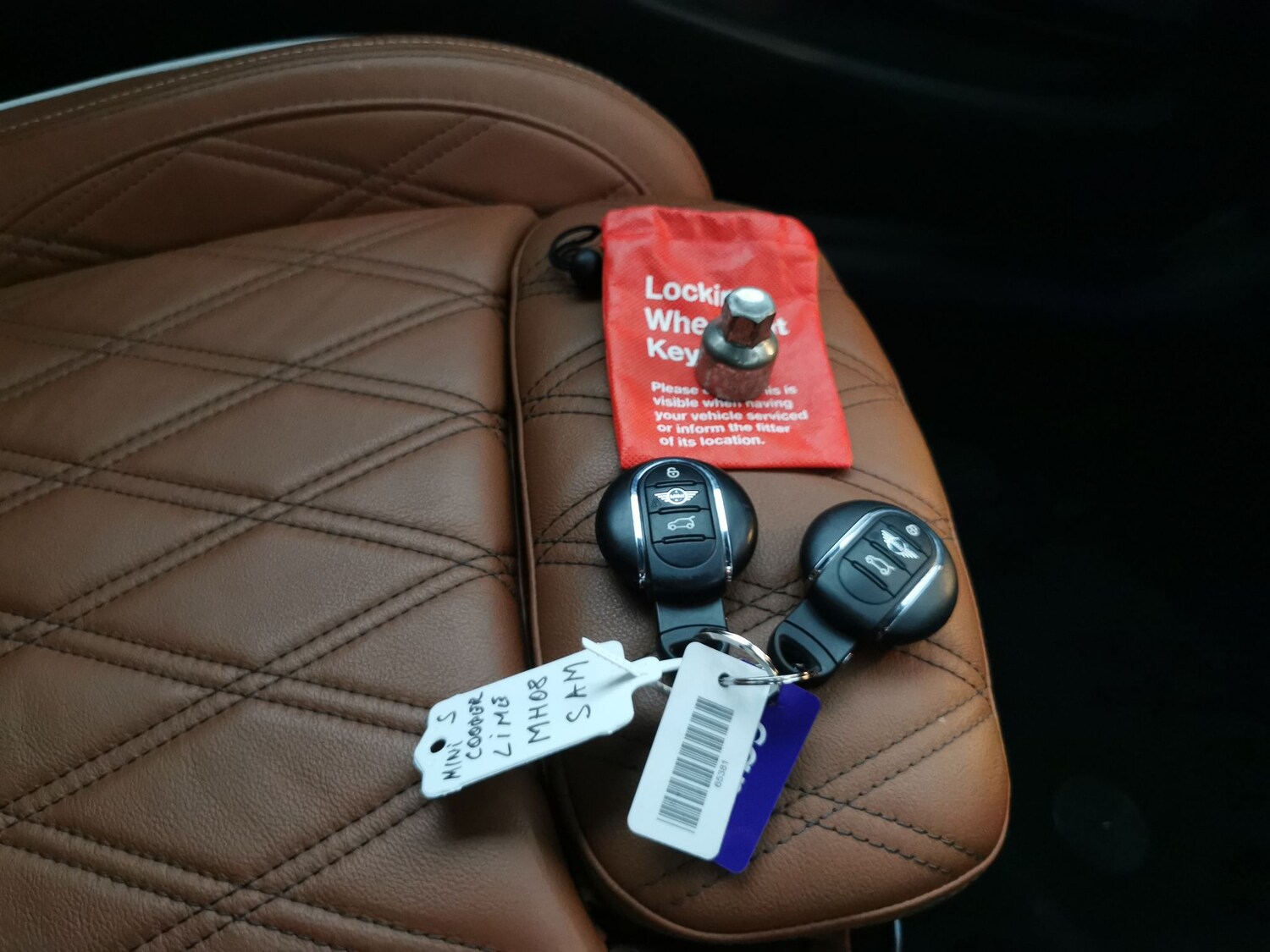 Used MINI Convertible 2022 for sale - 78065412: Photo 27