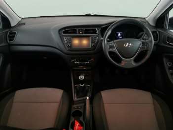Used Hyundai i20 2018 for sale - 75417794: Photo