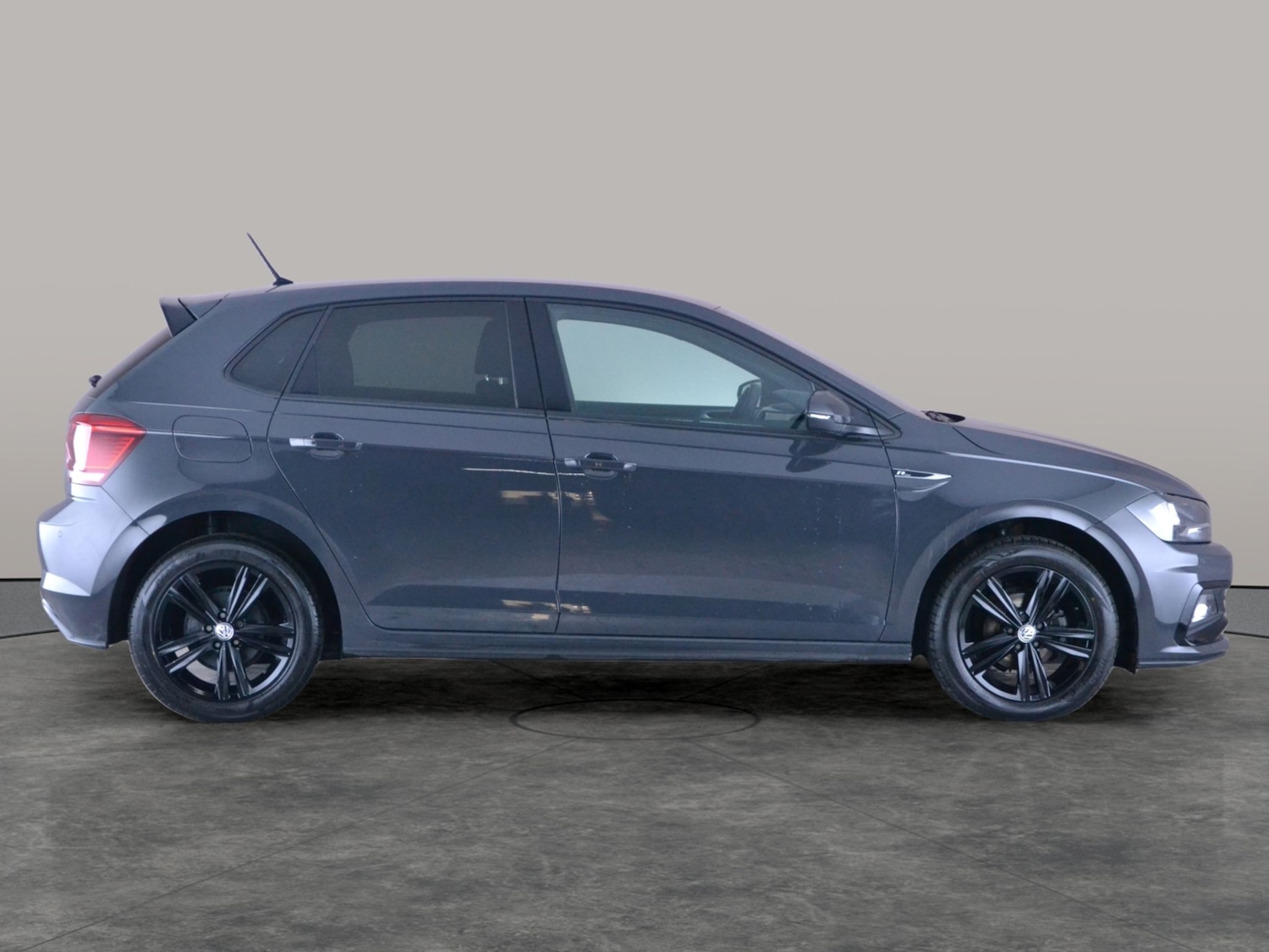 Used Volkswagen Polo 2019 for sale - 76851434: Photo 8