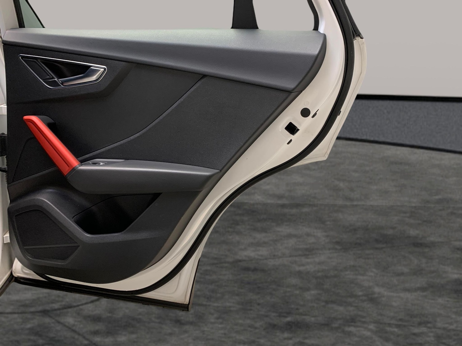 Used Audi Q2 for sale - 76526032: Photo 28