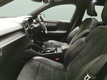 Used Volvo XC40 2020 for sale - 77706561: Photo