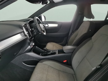 Used Volvo XC40 2022 for sale - 76928338: Photo