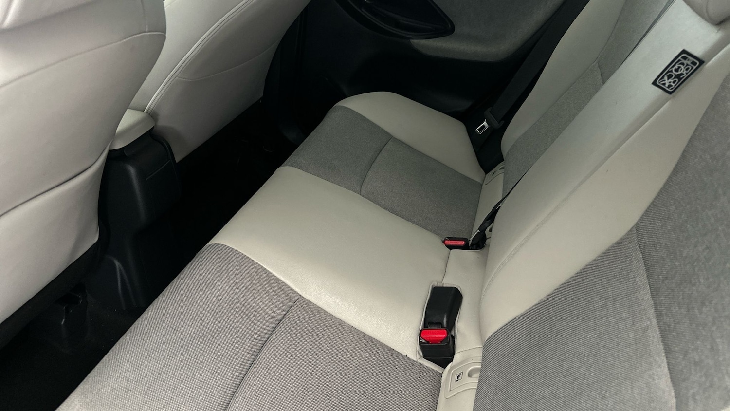 Used Toyota Yaris 2021 for sale - 77134535: Photo 17