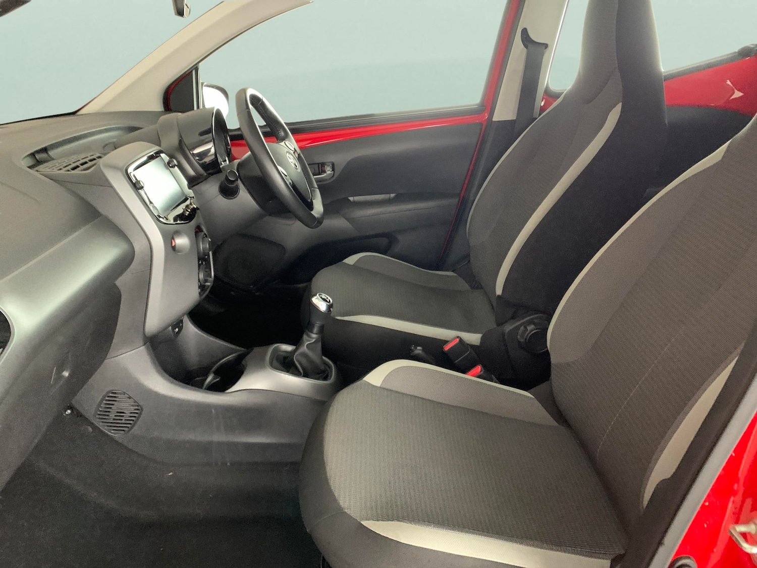 Used Toyota AYGO 2021 for sale - 77240648: Photo 4