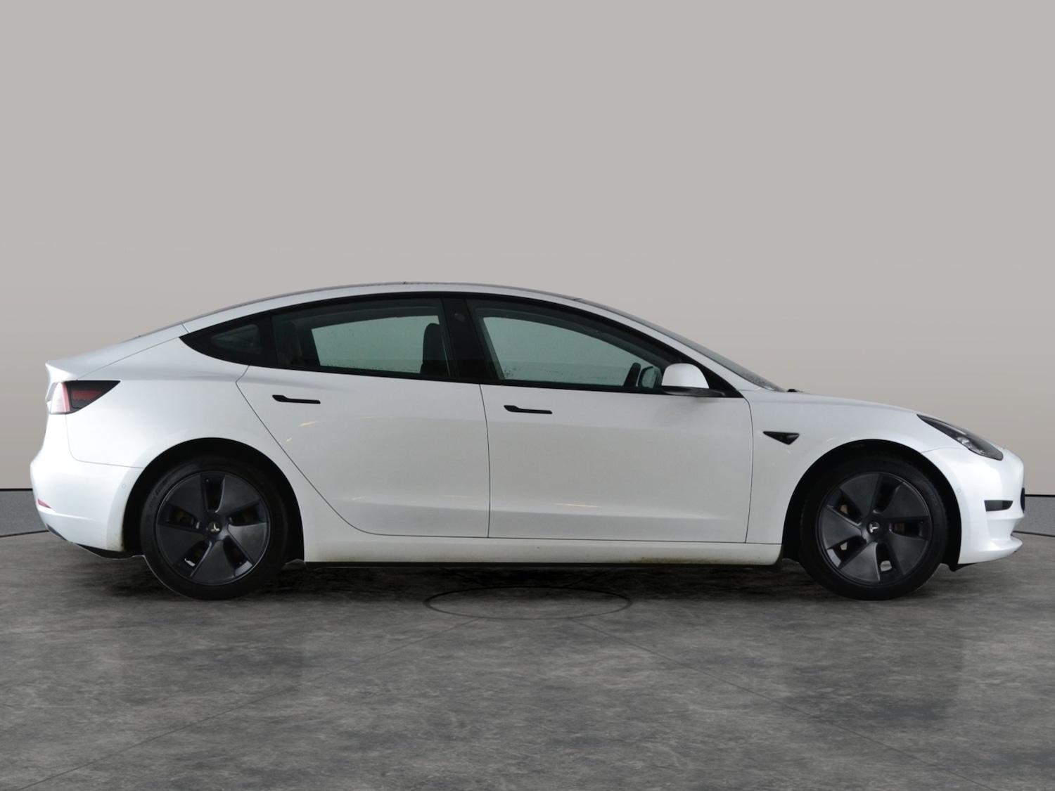 Used Tesla Model 3 2021 for sale - 76879196: Photo 13