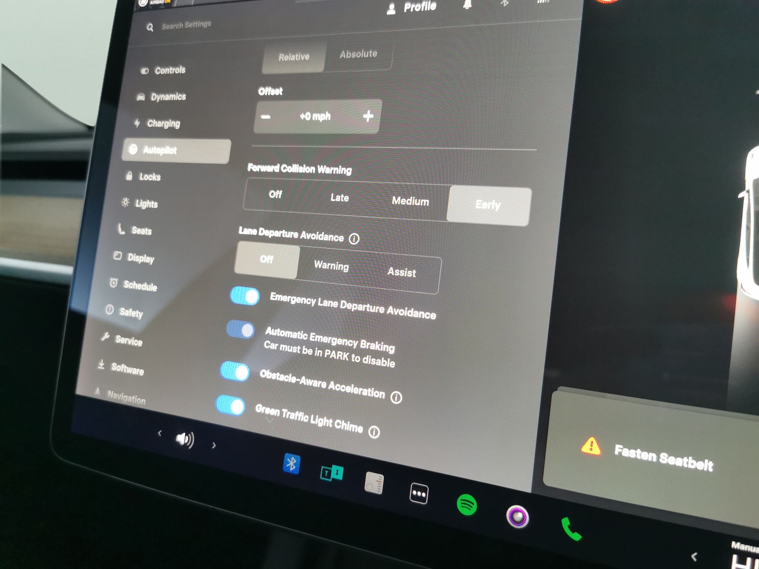 Used Tesla Model 3 2021 for sale - 76879196: Photo 25