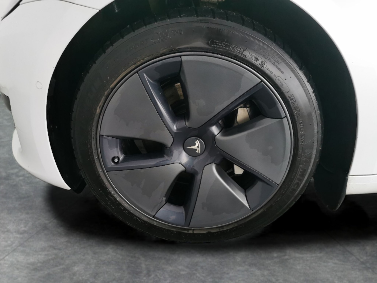 Used Tesla Model 3 2021 for sale - 76879196: Photo 26