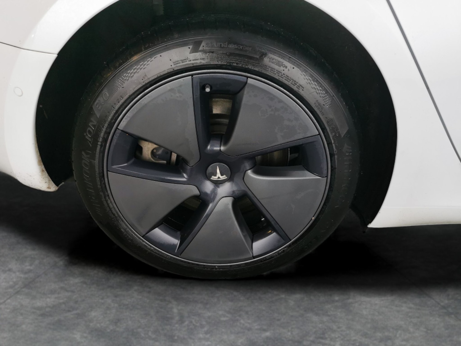 Used Tesla Model 3 2021 for sale - 76879196: Photo 28