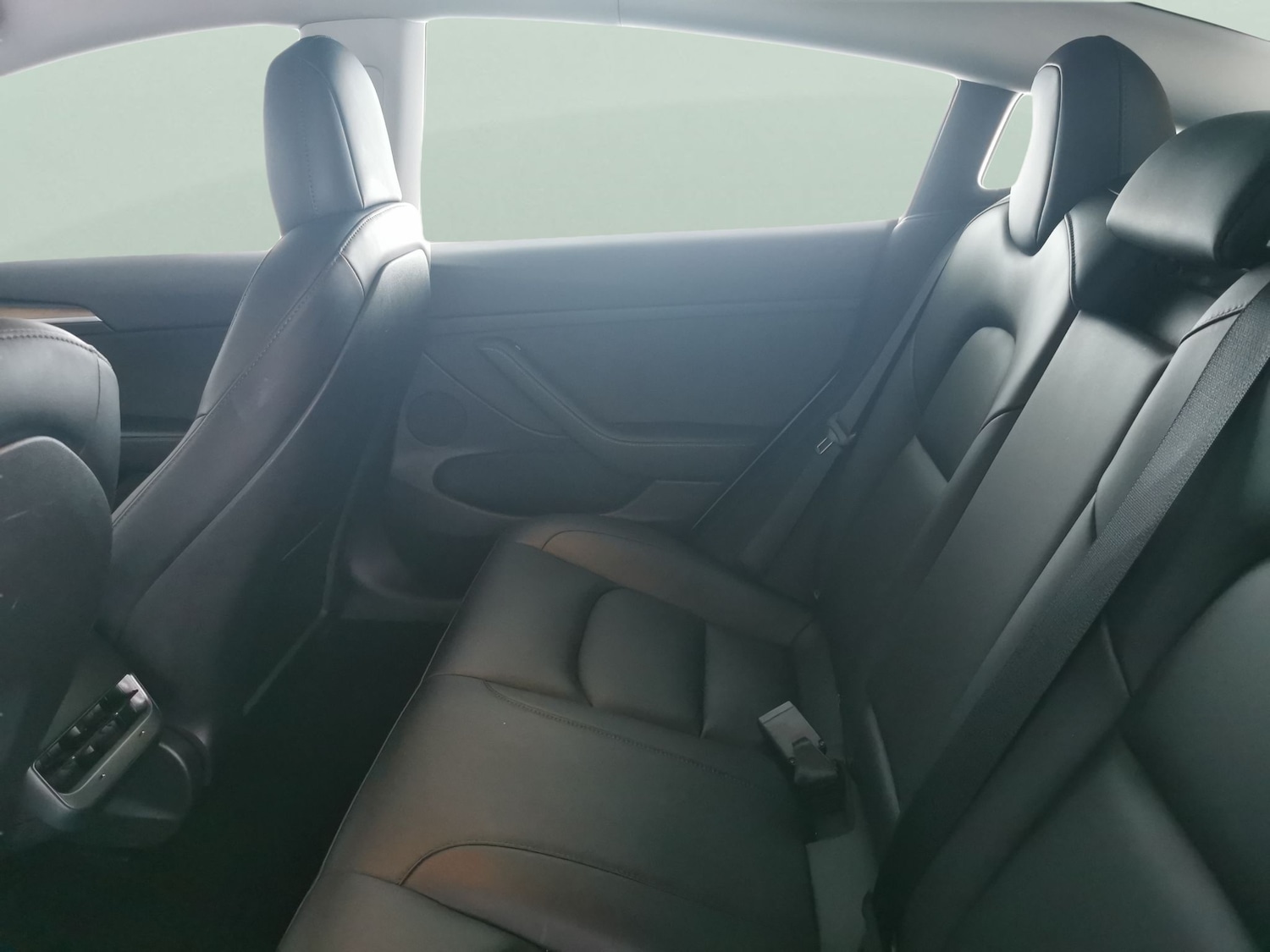 Used Tesla Model 3 2021 for sale - 76879196: Photo 29