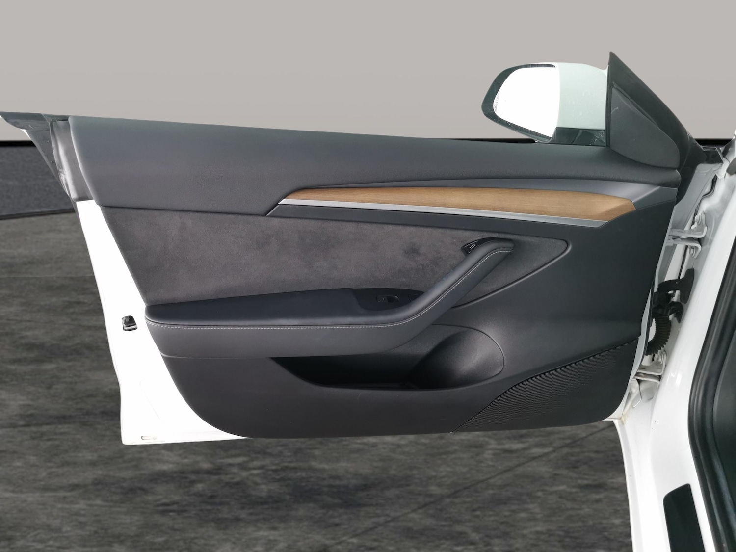 Used Tesla Model 3 2021 for sale - 76879196: Photo 30