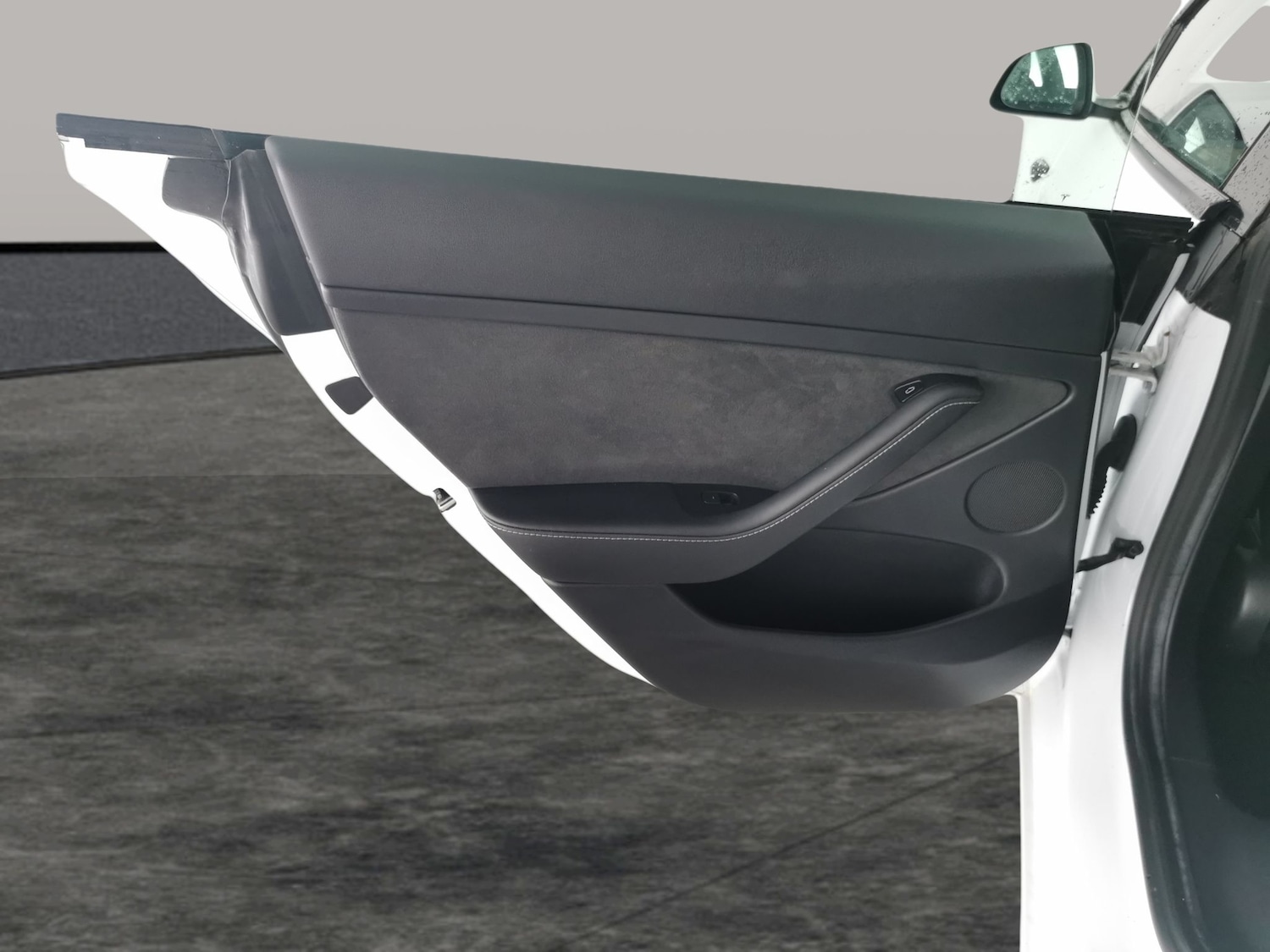 Used Tesla Model 3 2021 for sale - 76879196: Photo 31